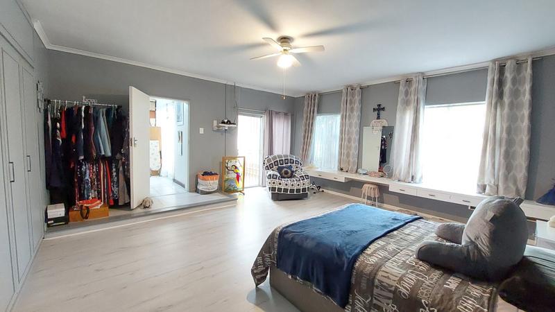 4 Bedroom Property for Sale in Chrismar Western Cape
